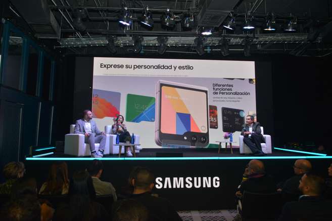Samsung celebra por lo grande el lanzamiento de sus nuevos celulares plegables